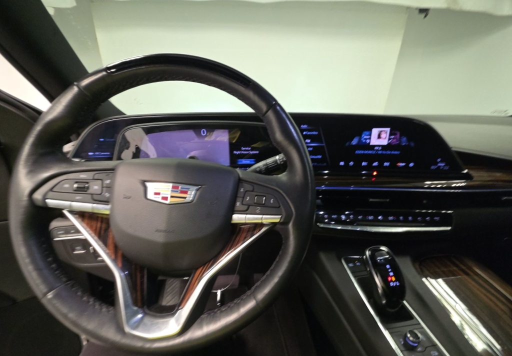 Steering Wheel & Wooden Dash